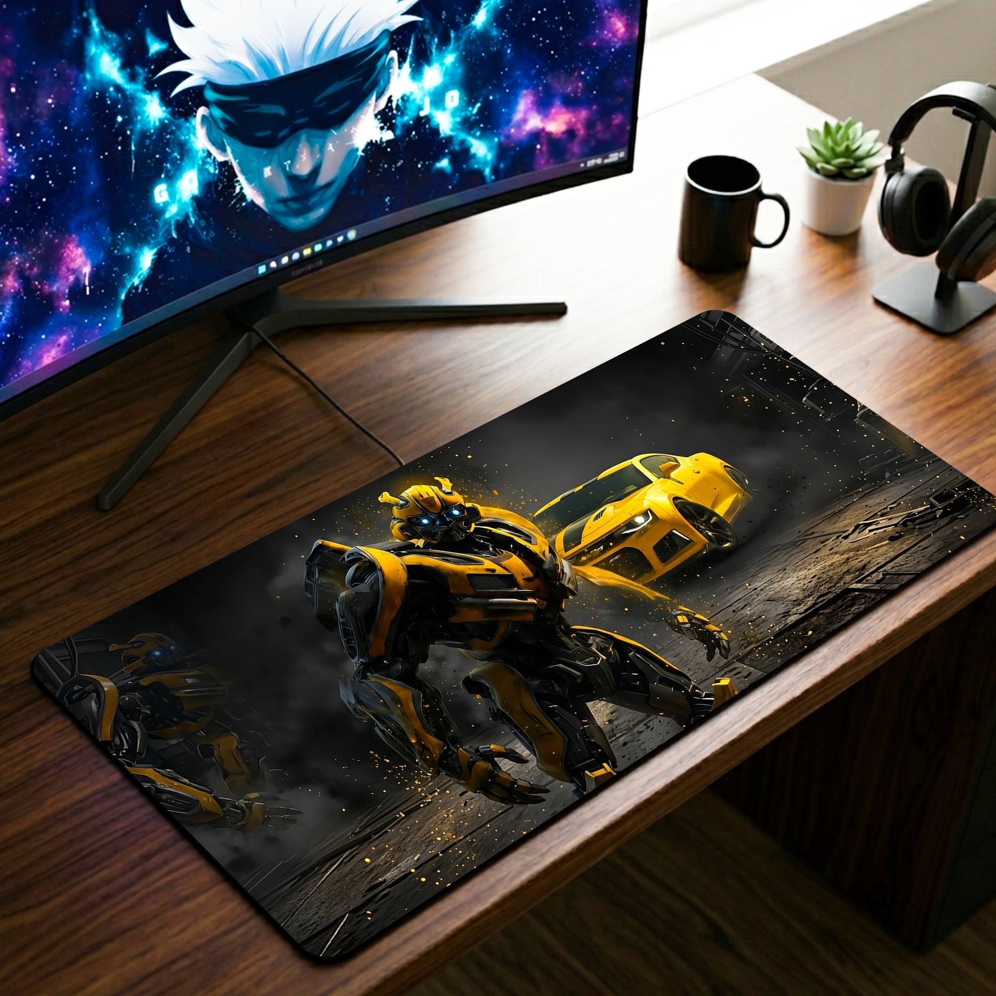 Bumblebee Desk Mat - 11 x 23 Inch image